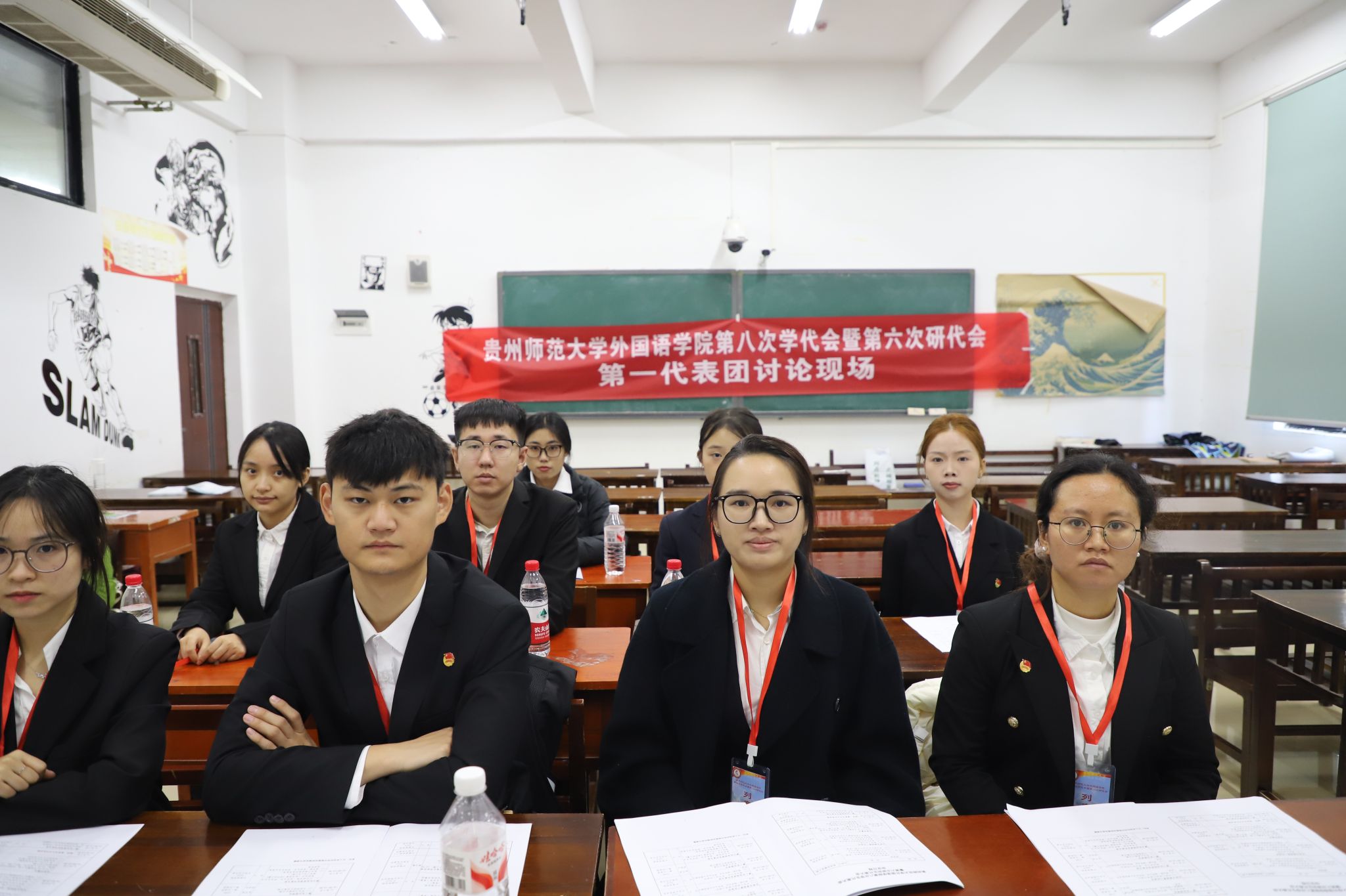 51FD19DE8B9FAFB6C07AF4548DE42805